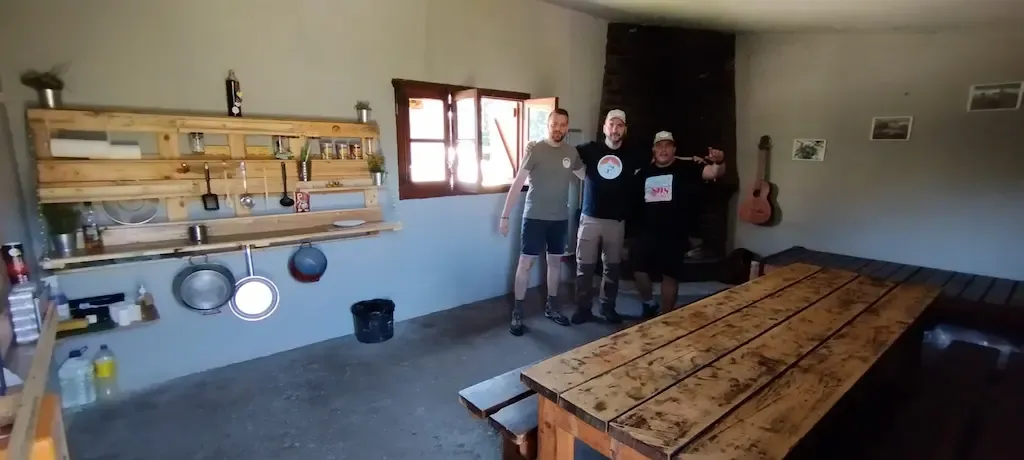 Interior del Refugio Santa Isabel